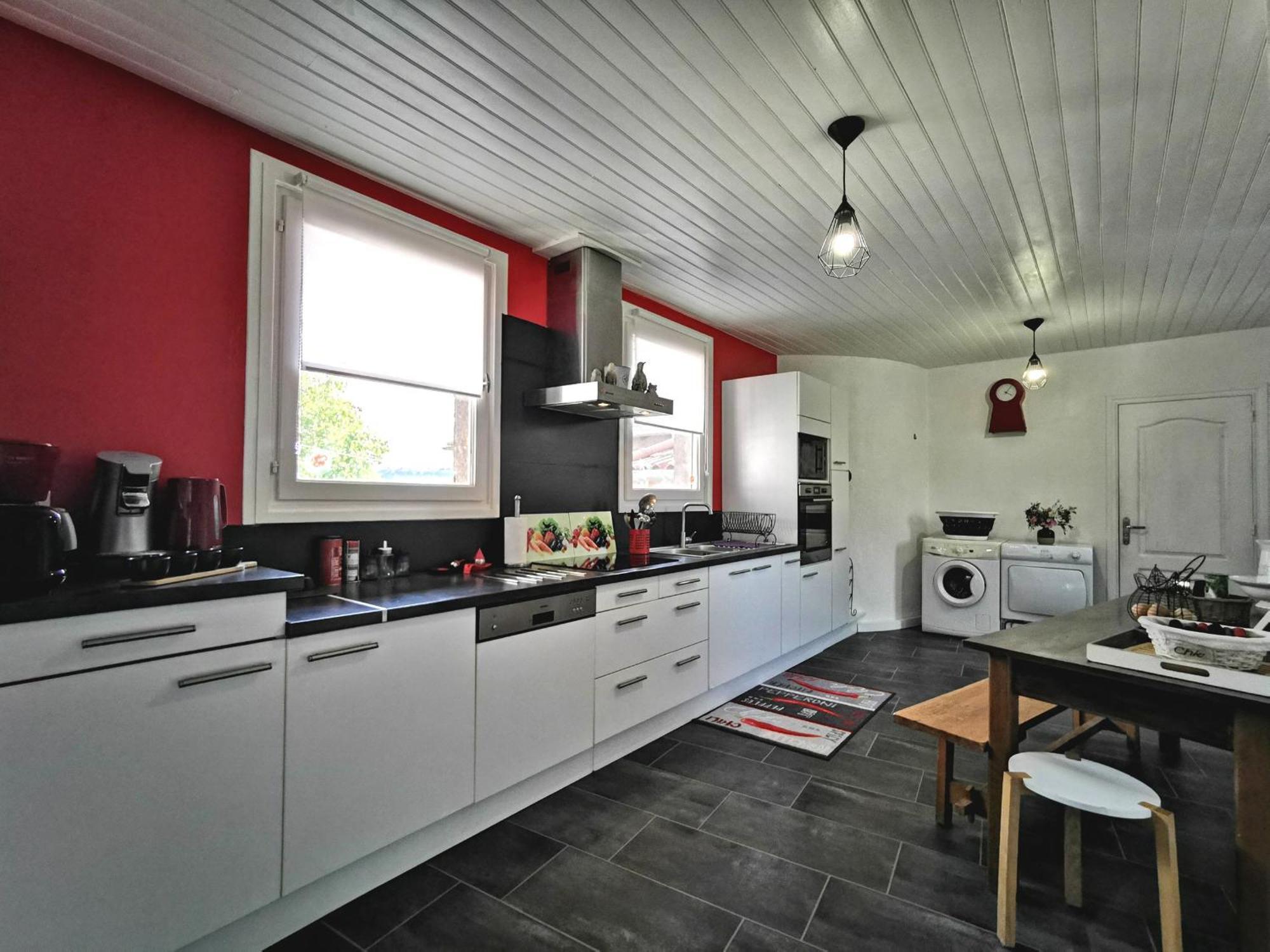 Grande Maison Au Coeur D'Un Village Historique Avec Terrasse Et Wifi Inclus - Fr-1-582-308 Saint-Vidal Eksteriør bilde