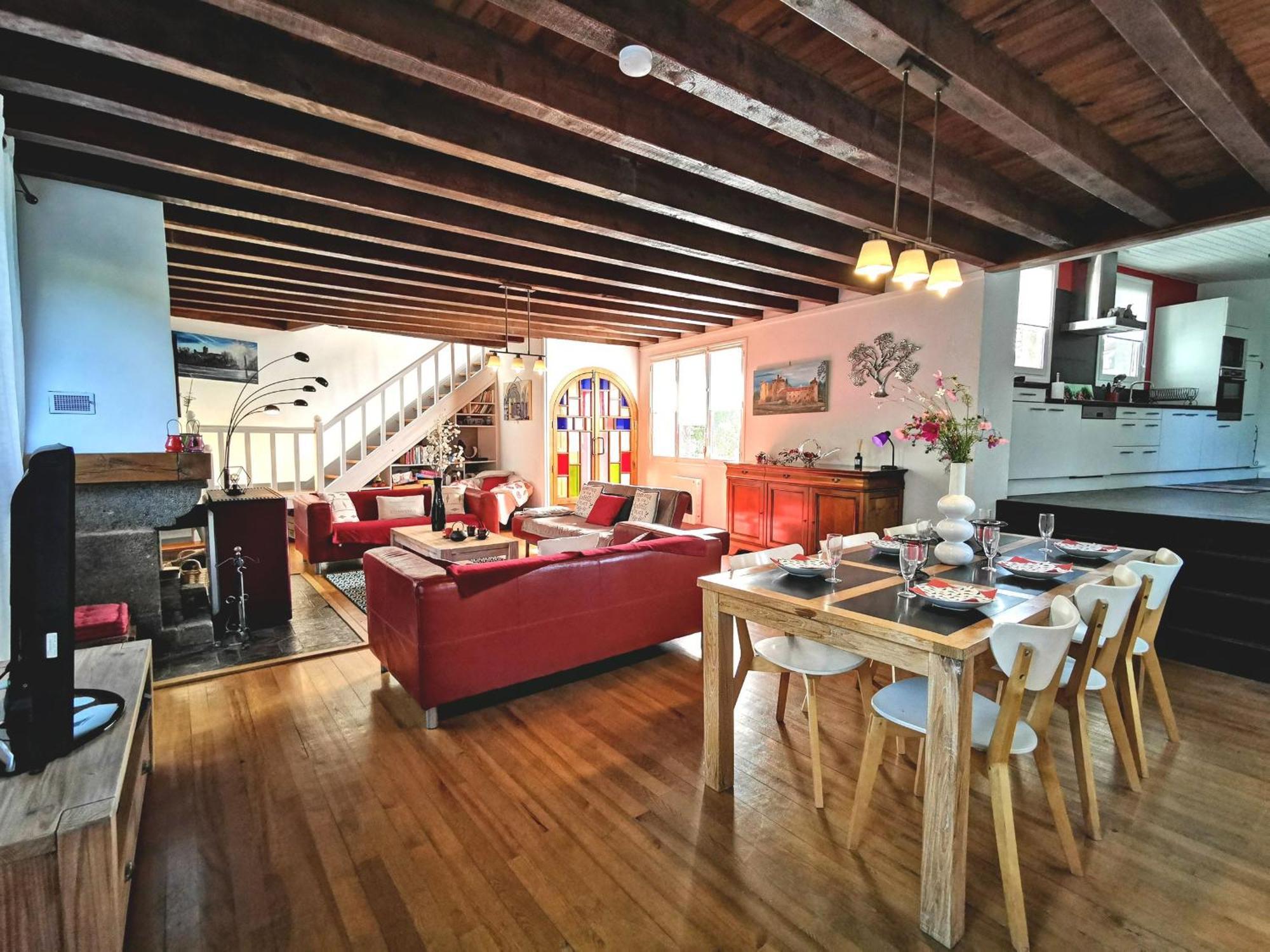 Grande Maison Au Coeur D'Un Village Historique Avec Terrasse Et Wifi Inclus - Fr-1-582-308 Saint-Vidal Eksteriør bilde
